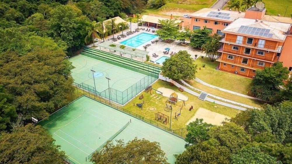 숙박 시설 정면