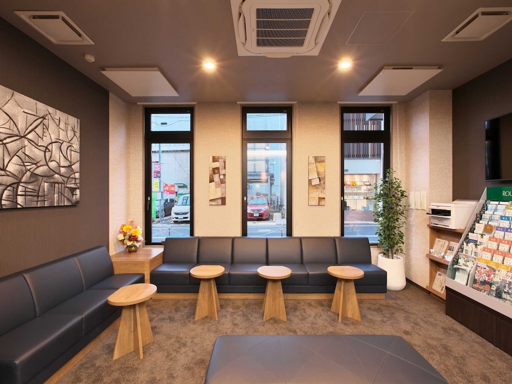 로비 좌석 공간