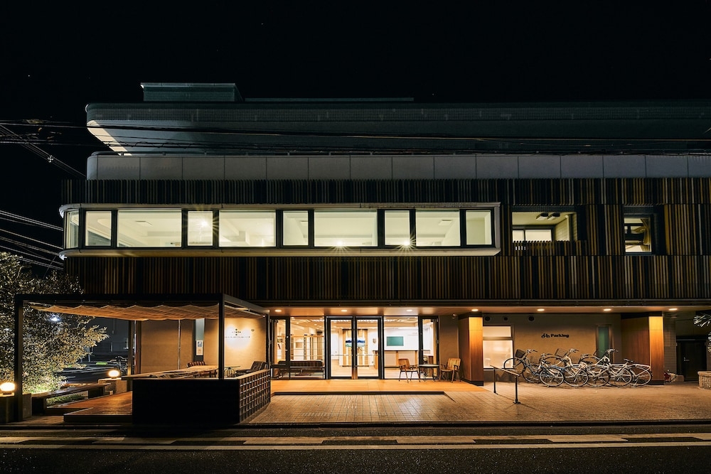 숙박 시설 정면