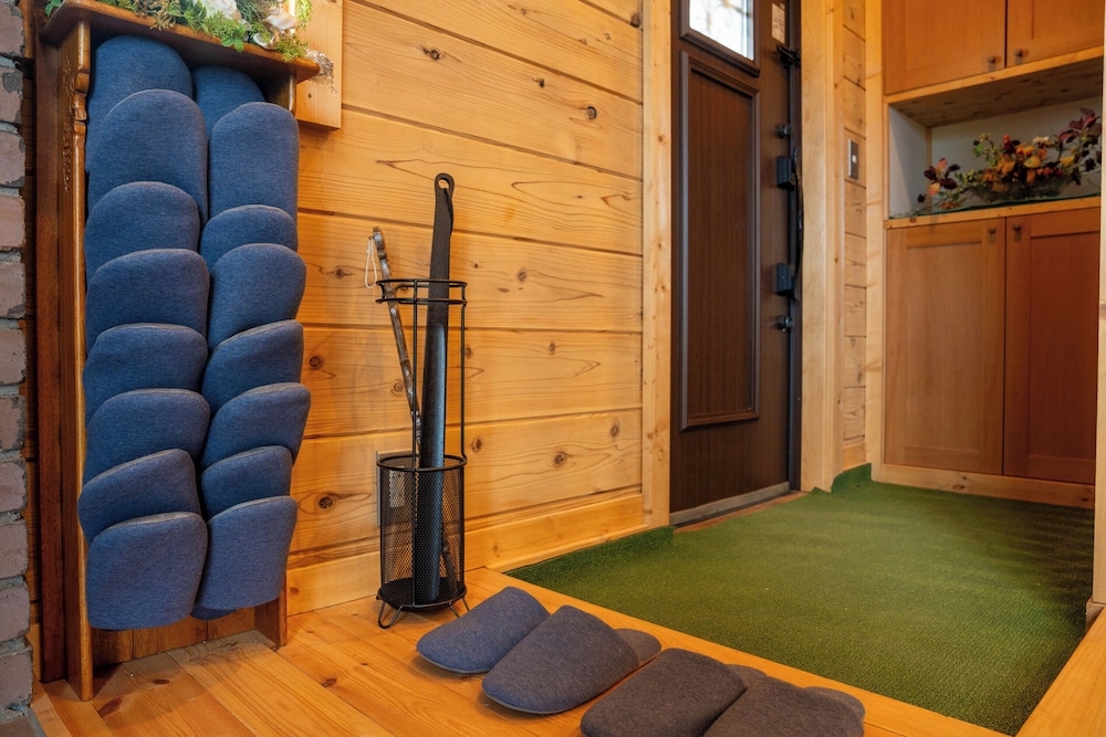 숙박 시설 정면