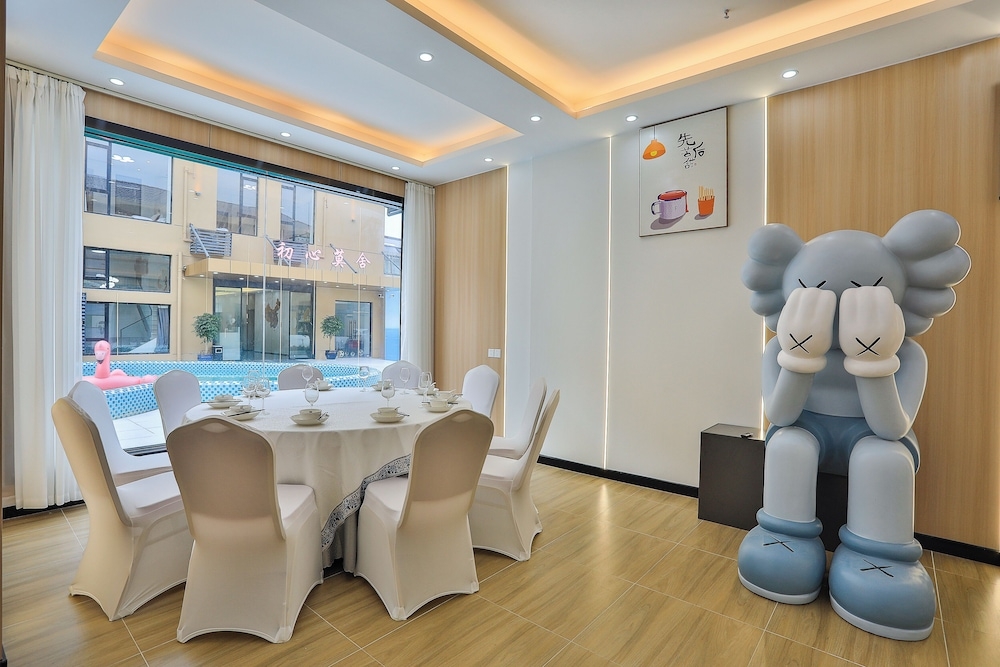 뷔페 아침 식사