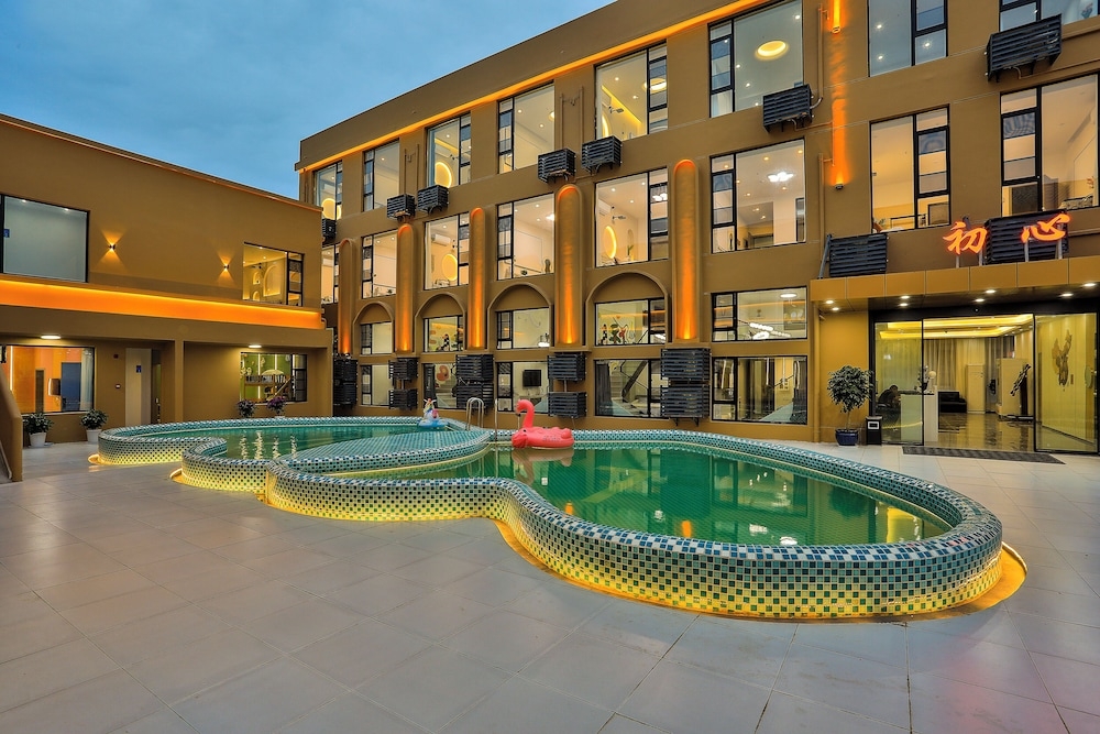 어린이 놀이 공간 - 야외