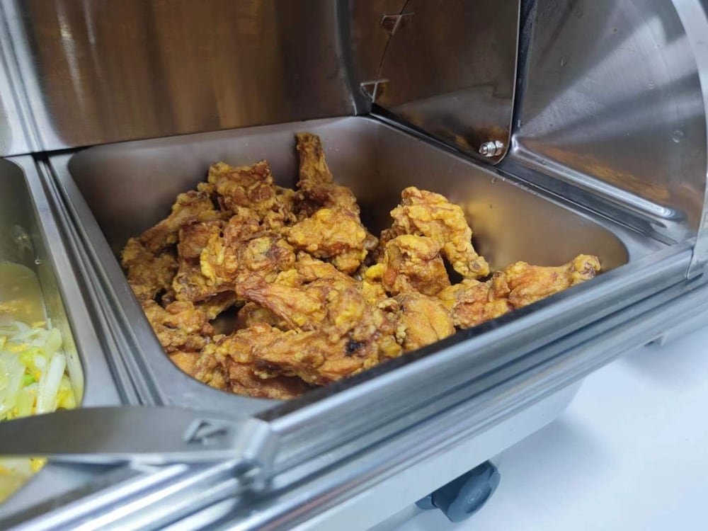 뷔페 아침 식사