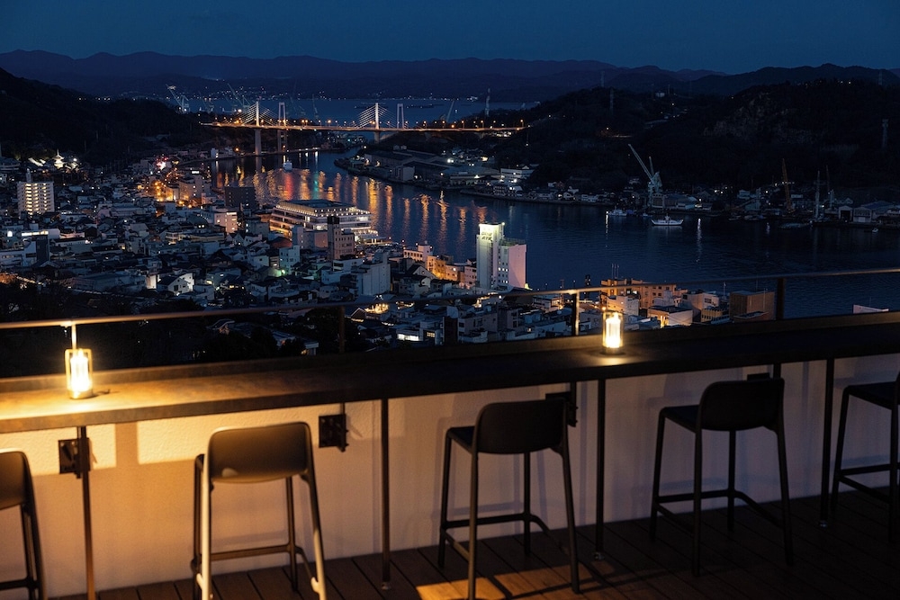 바(숙박 시설 내)