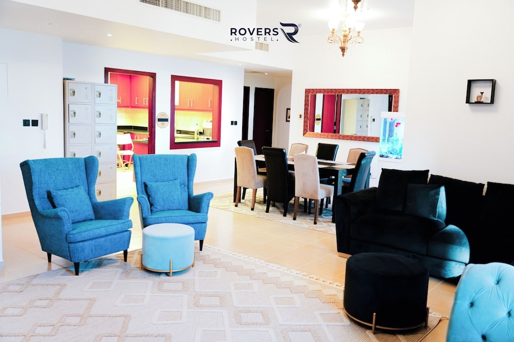 숙박 시설 정면