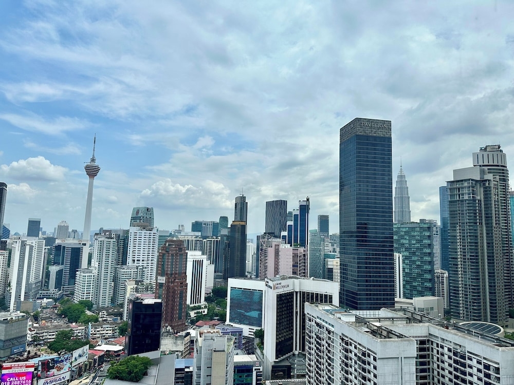 숙박 시설에서 보는 시내 전망