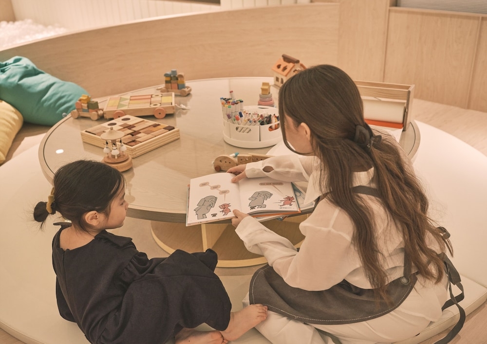 어린이 놀이 공간 - 실내