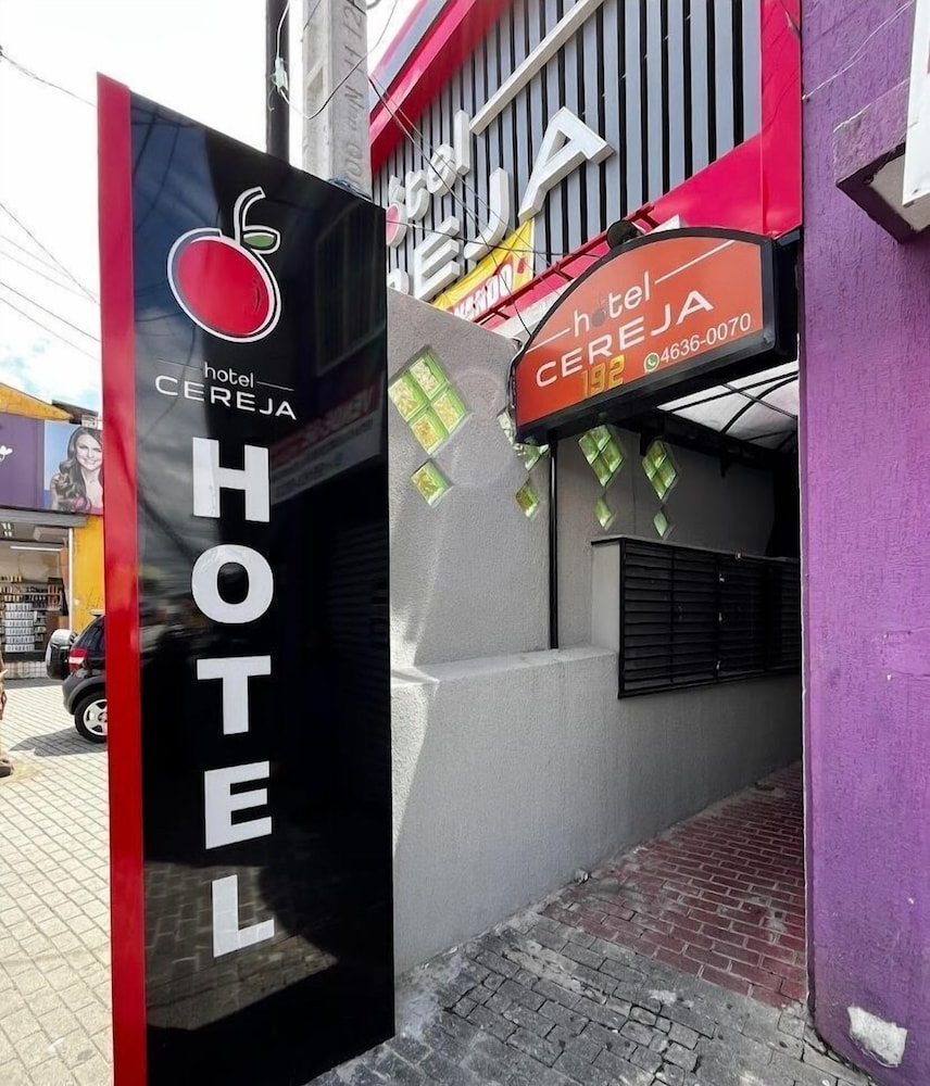 숙박 시설 정면