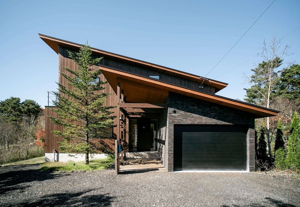 숙박 시설 정면