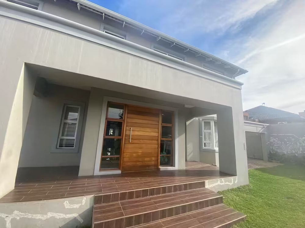 숙박 시설 정면