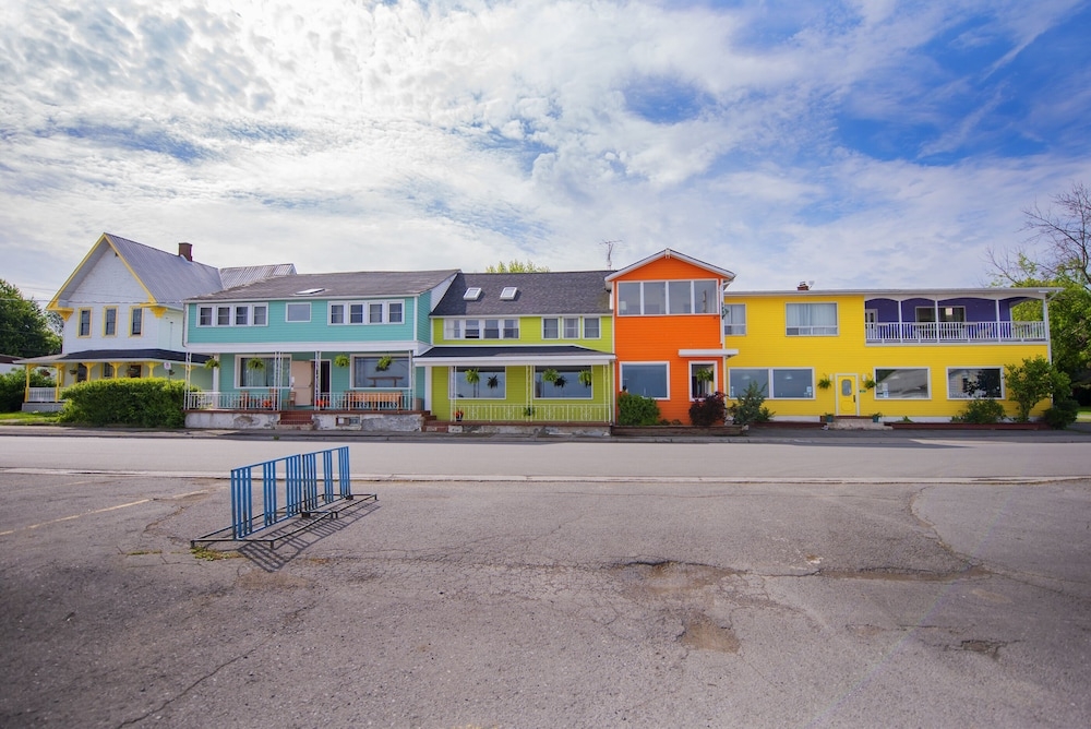 숙박 시설 정면