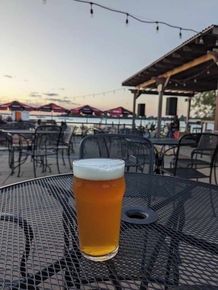 바(숙박 시설 내)