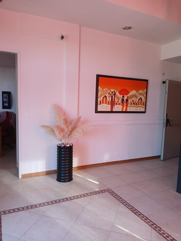 숙박 시설 입구