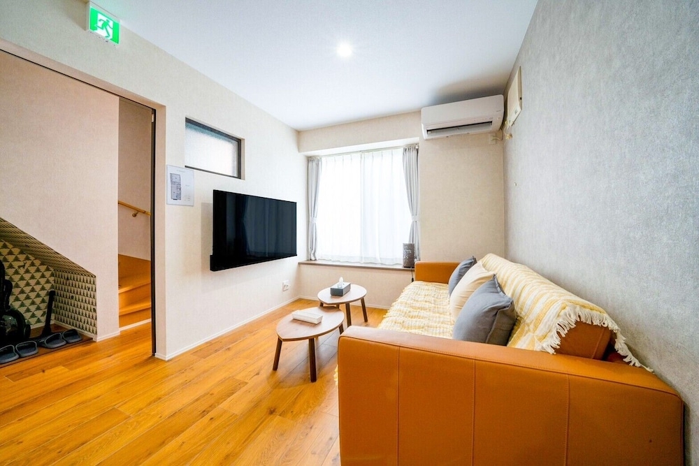 객실 내 식사 공간