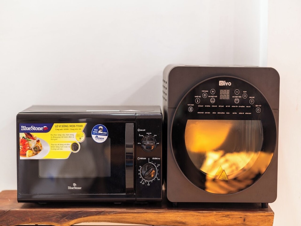 객실 내 식사 공간