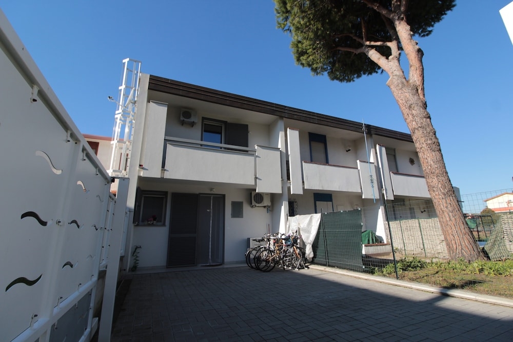 숙박 시설 정면