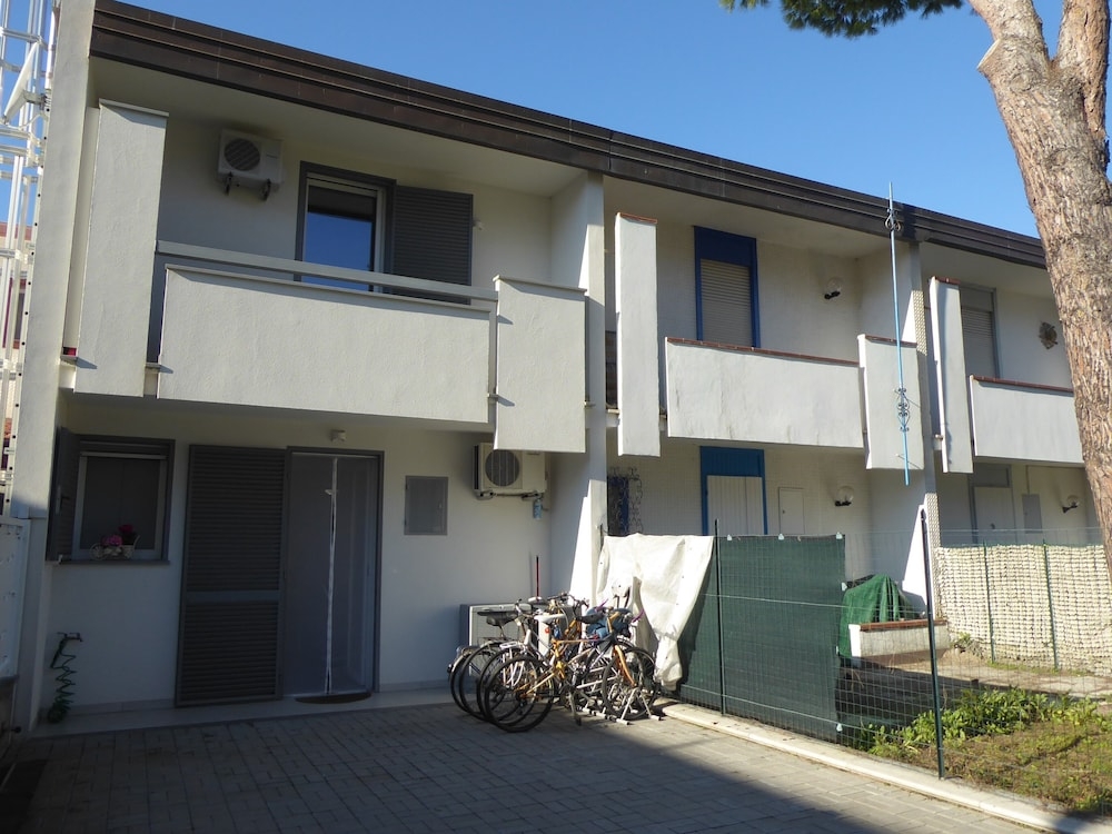 숙박 시설 정면