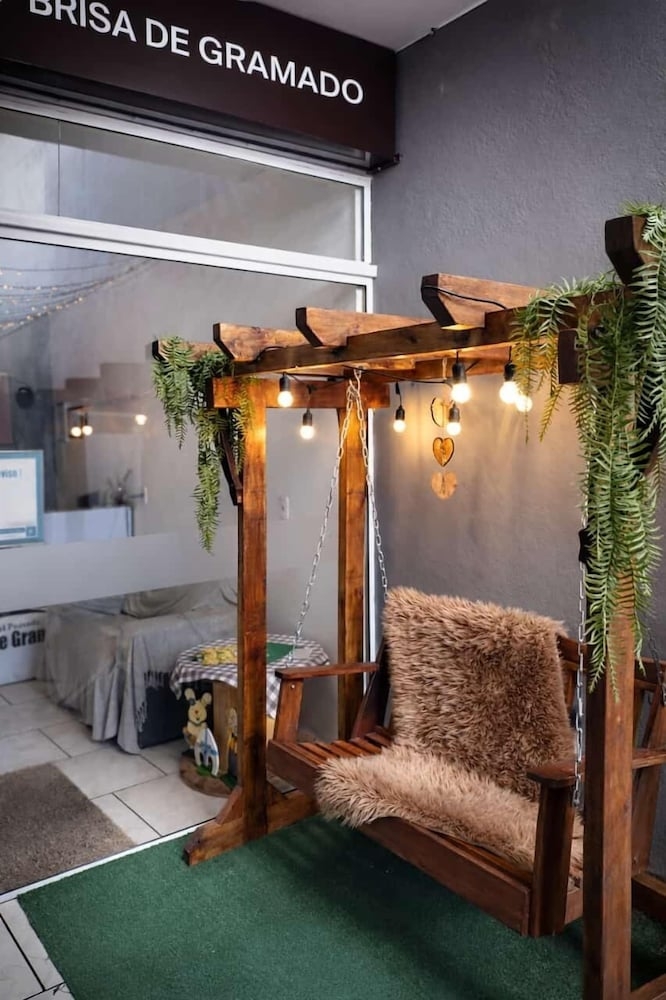 숙박 시설 입구