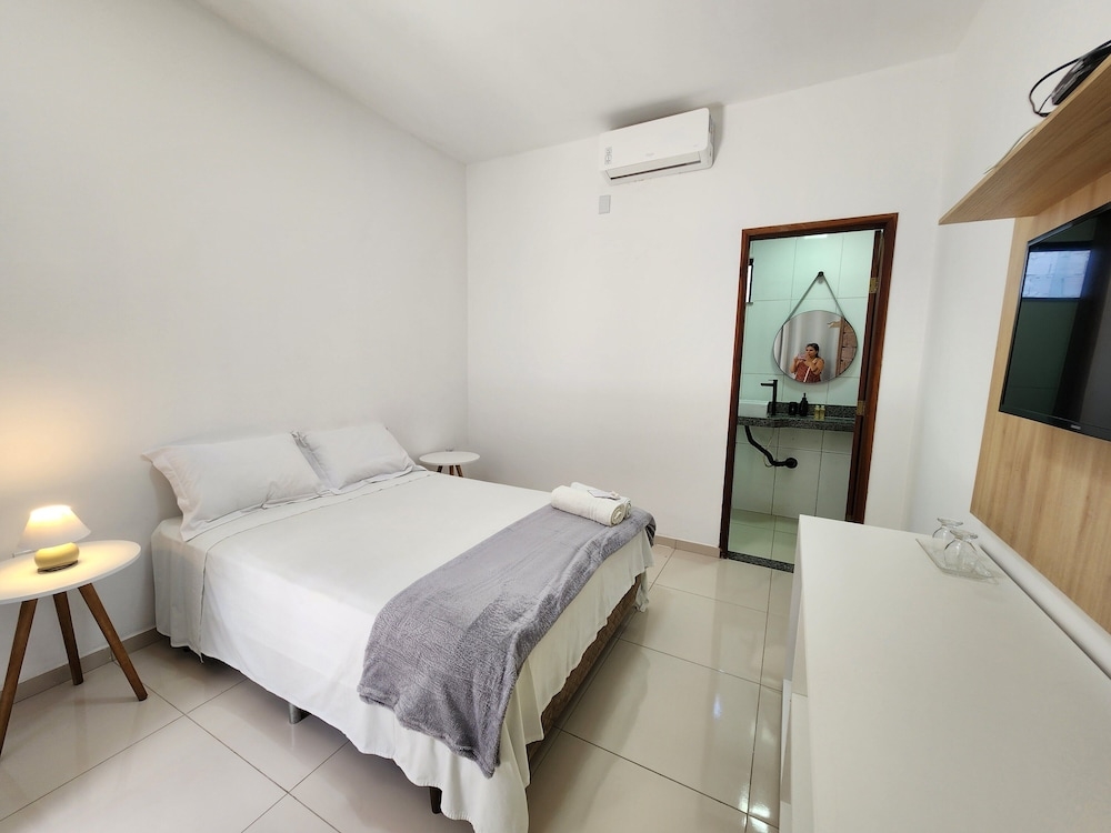 객실 내 식사 공간