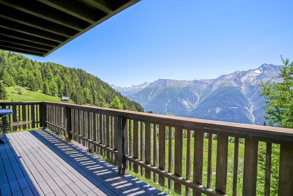 숙박 시설 구내