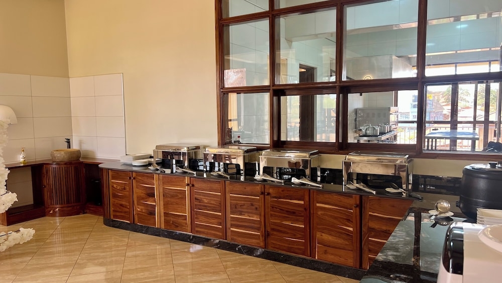 뷔페 아침 식사