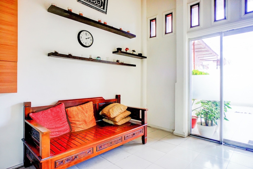 로비 좌석 공간