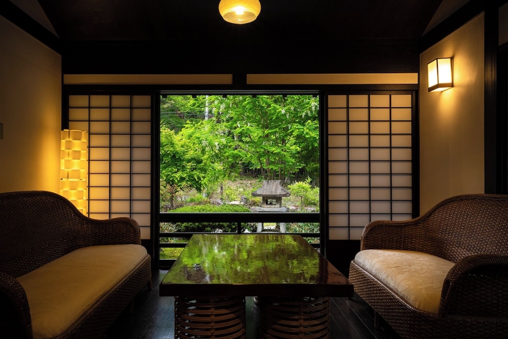 로비 좌석 공간