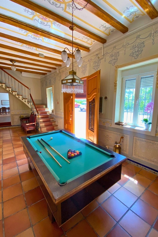 숙박 시설 입구