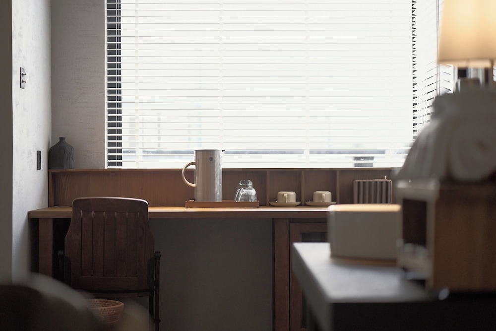 객실 내 식사 공간