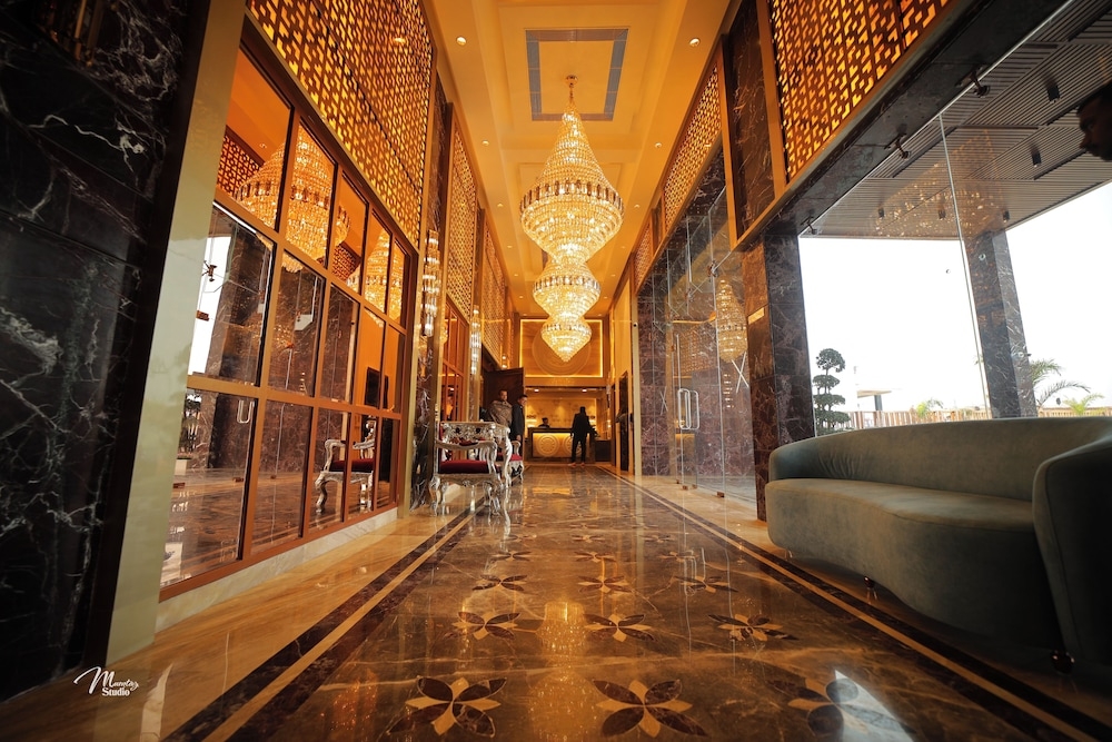 숙박 시설 정면