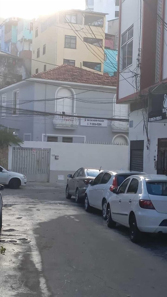 숙박 시설 정면