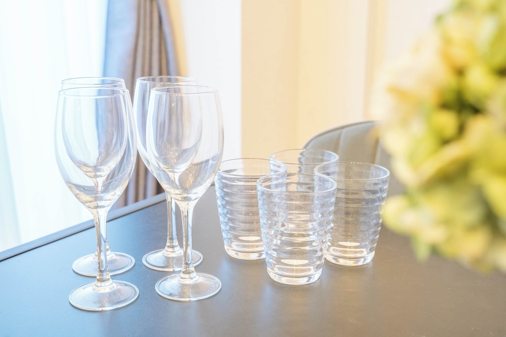 객실 내 식사 공간