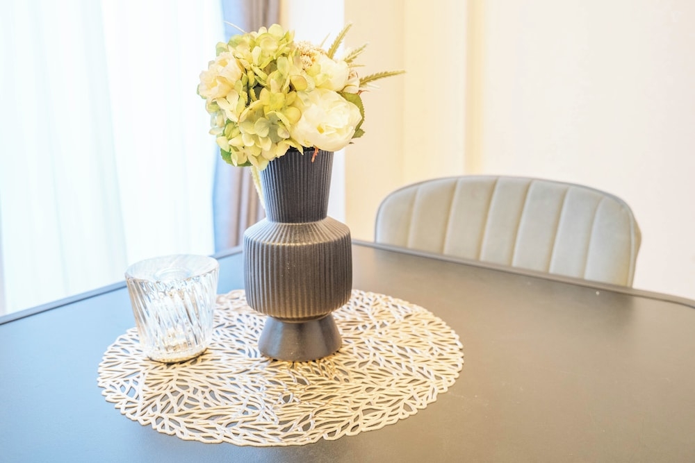 객실 내 식사 공간