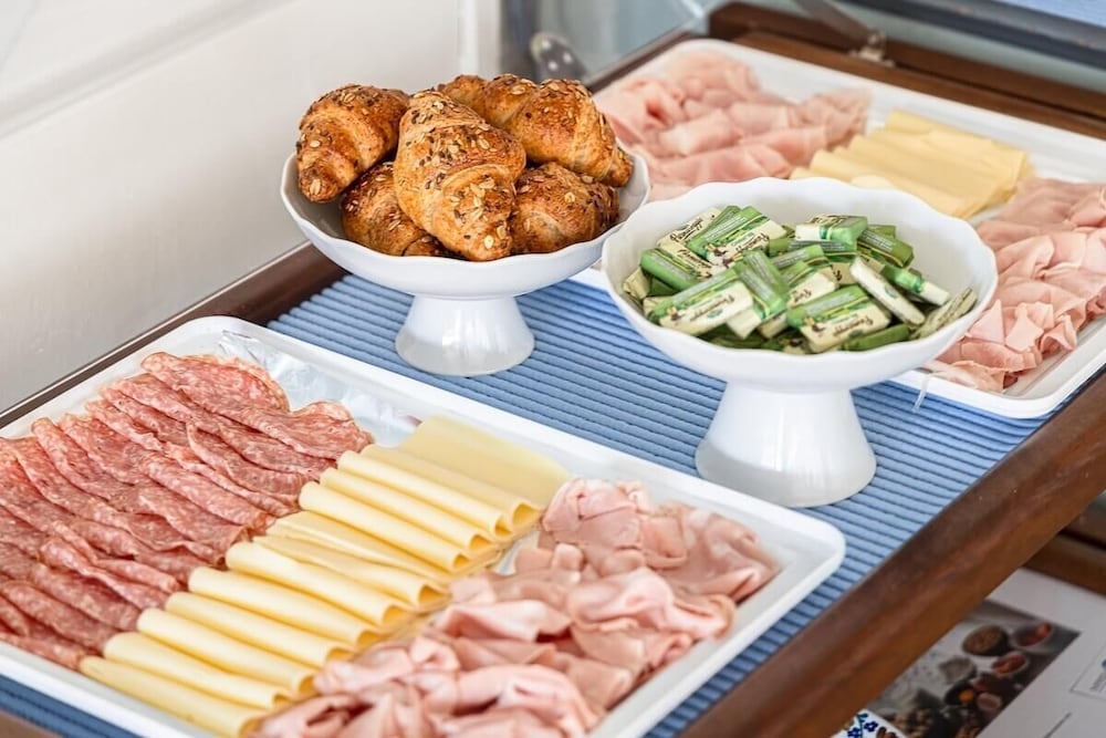 뷔페 아침 식사