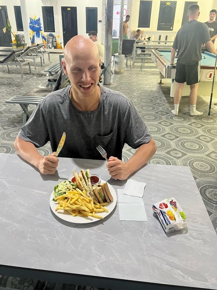 숙박 시설 정면