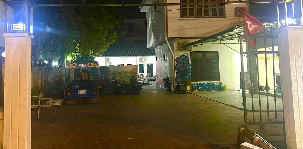 숙박 시설 정면