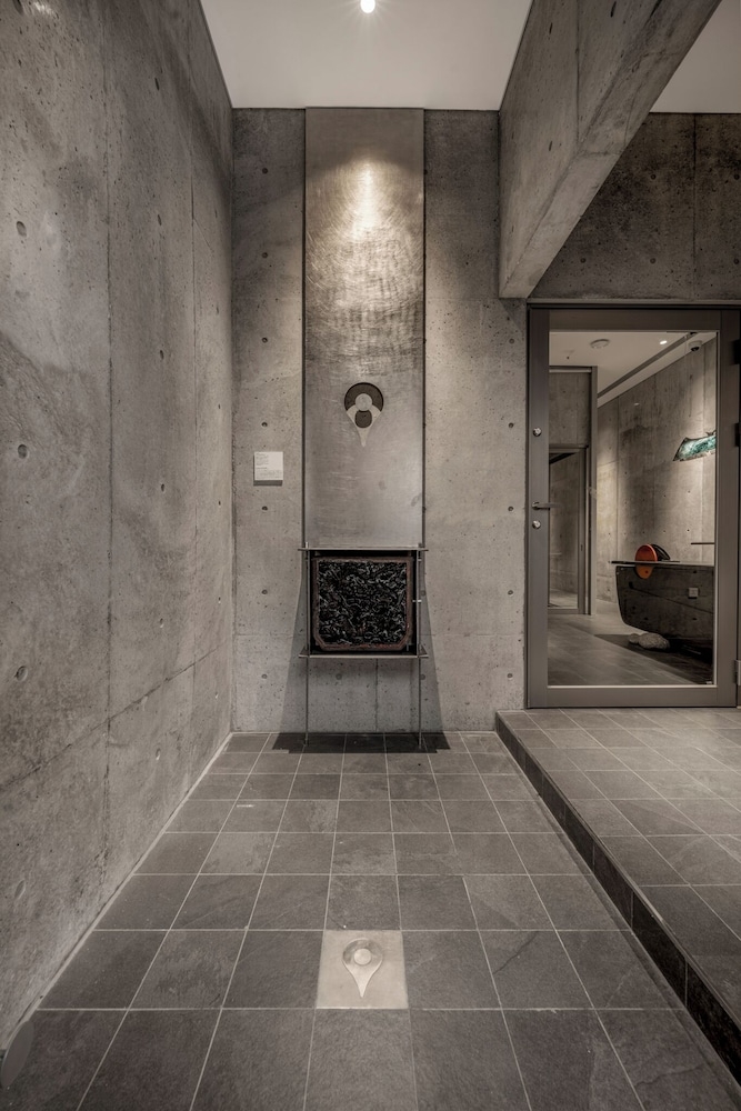 숙박 시설 입구