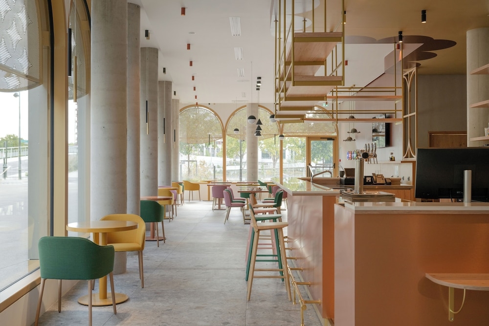 바(숙박 시설 내)