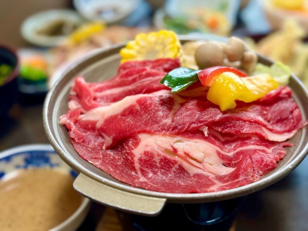 객실 내 식사 공간