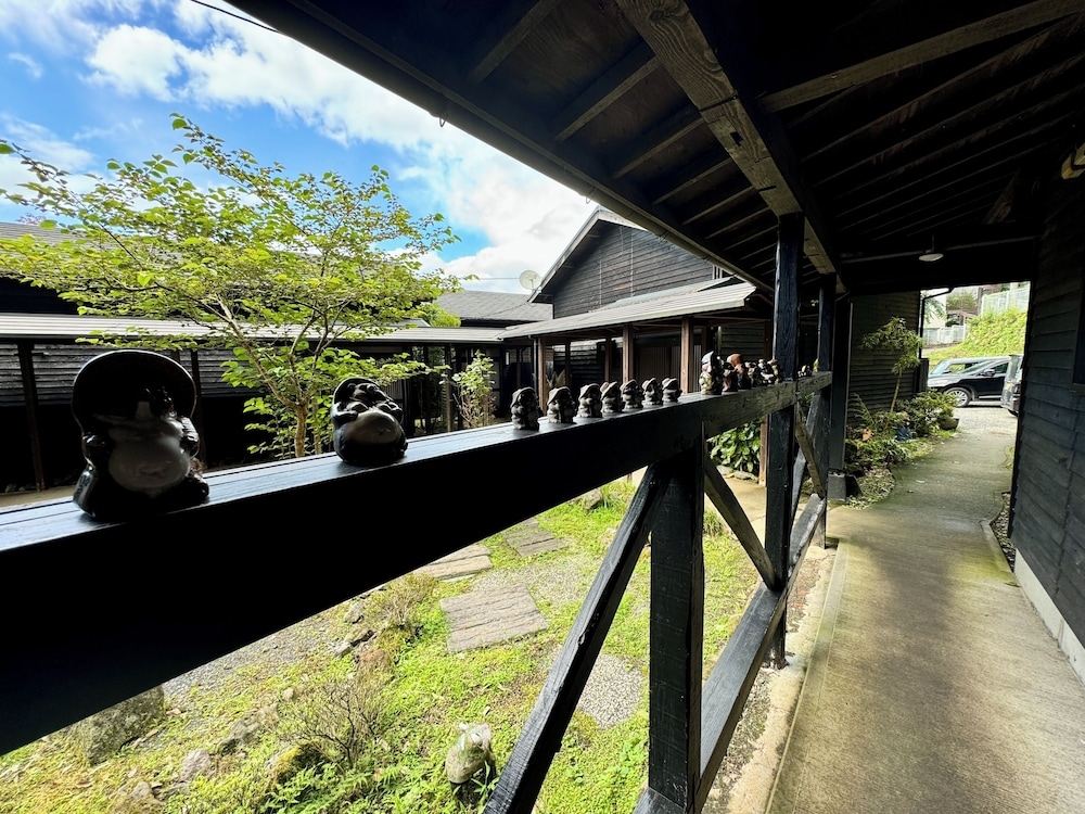 숙박 시설 정면