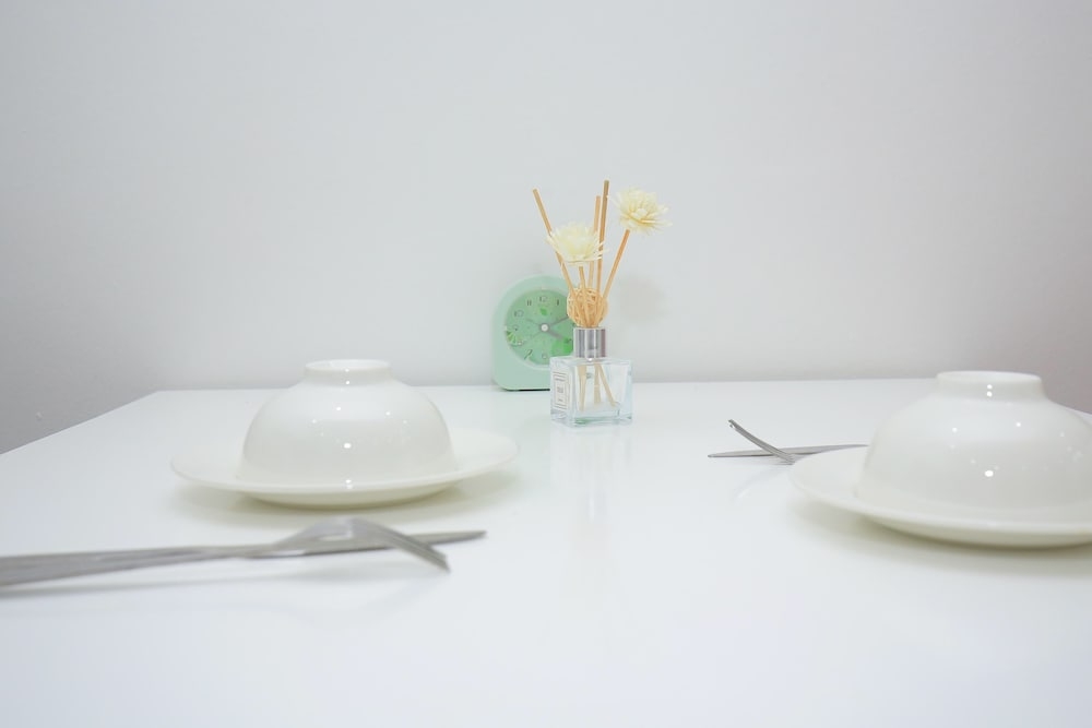 객실 내 식사 공간