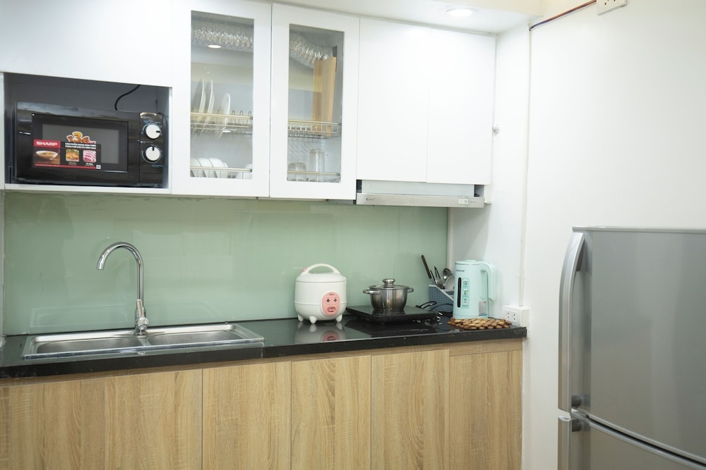 객실 내 식사 공간