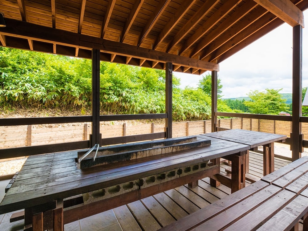 객실 내 식사 공간