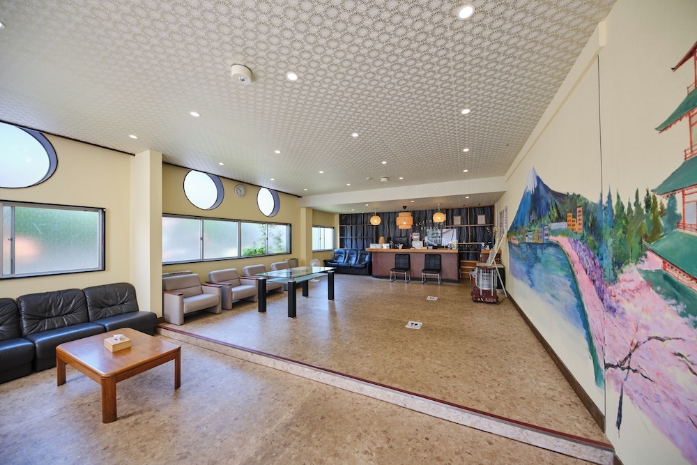 로비 좌석 공간