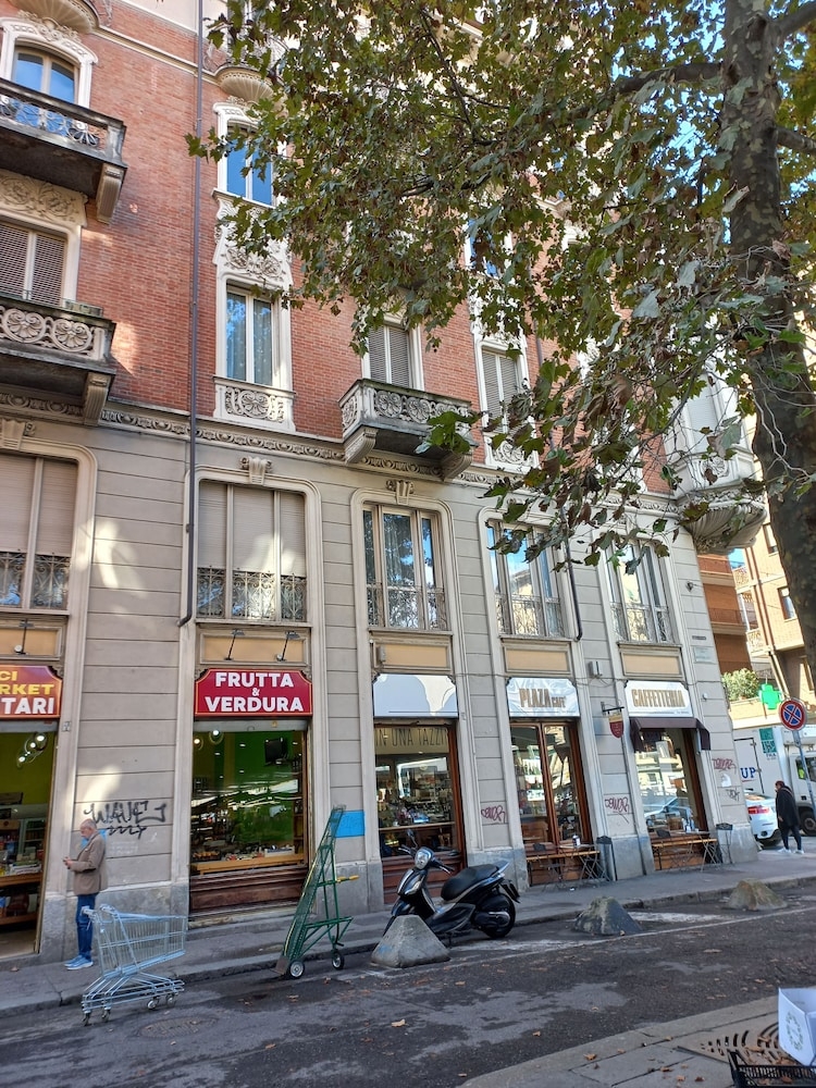 숙박 시설 정면