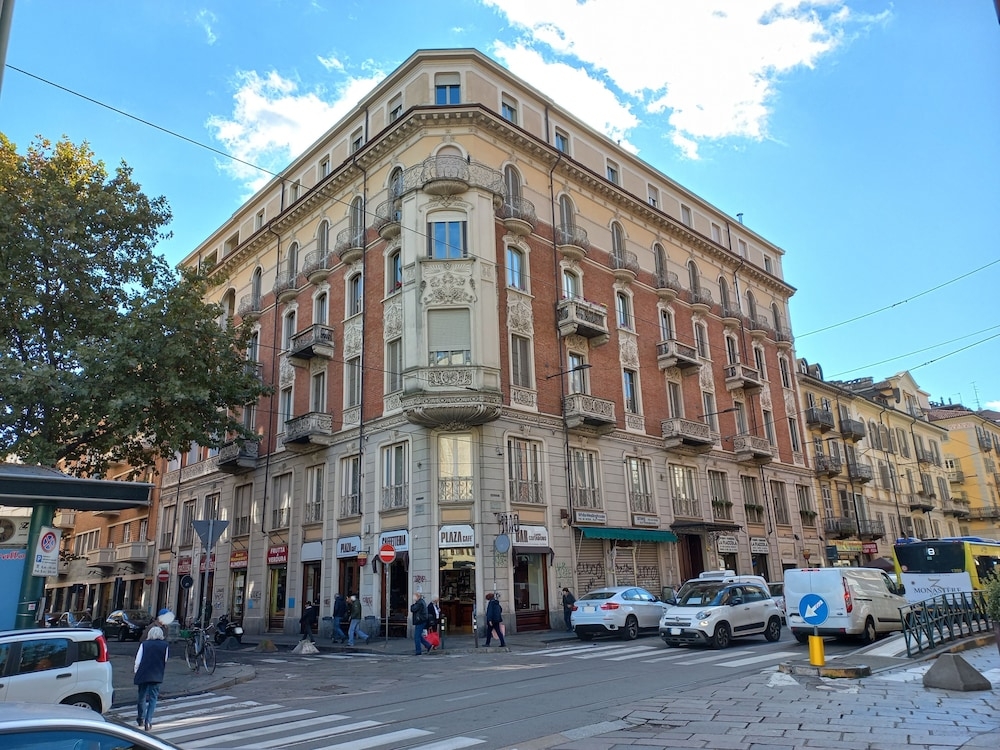 숙박 시설 정면