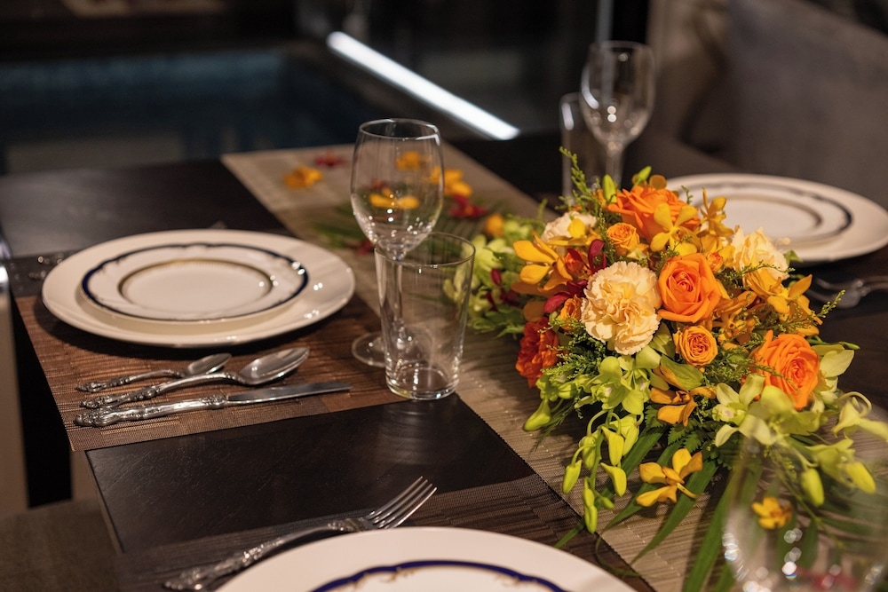 객실 내 식사 공간