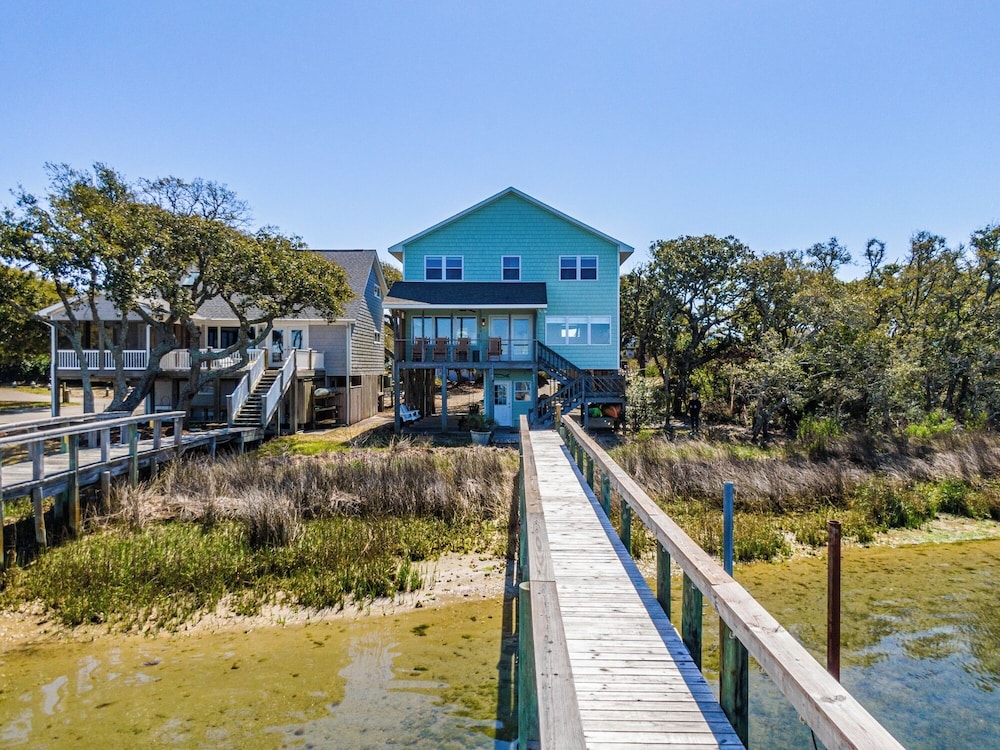 숙박 시설 내 편의 시설/서비스