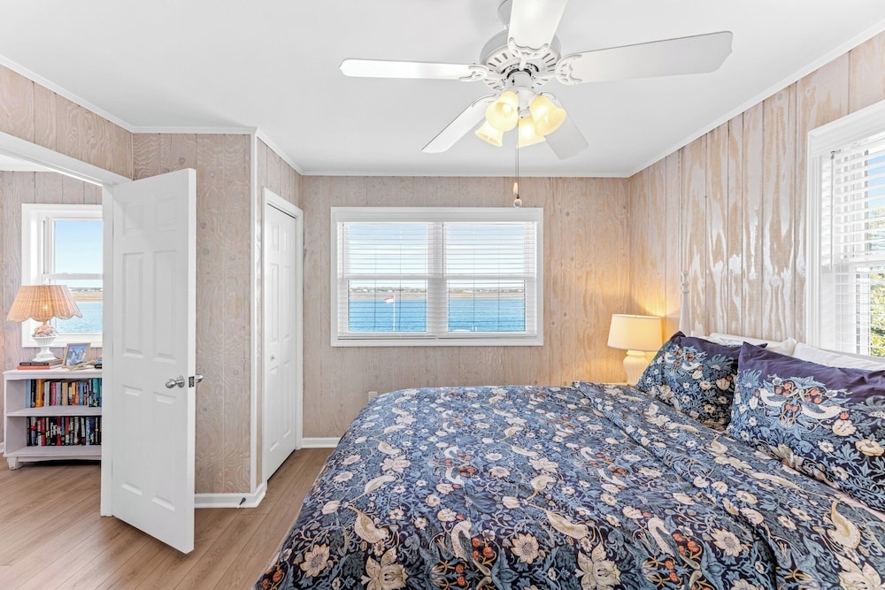 숙박 시설 내 편의 시설/서비스