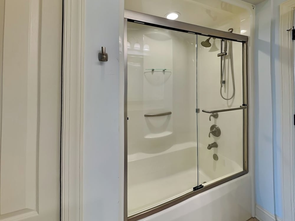 숙박 시설 내 편의 시설/서비스